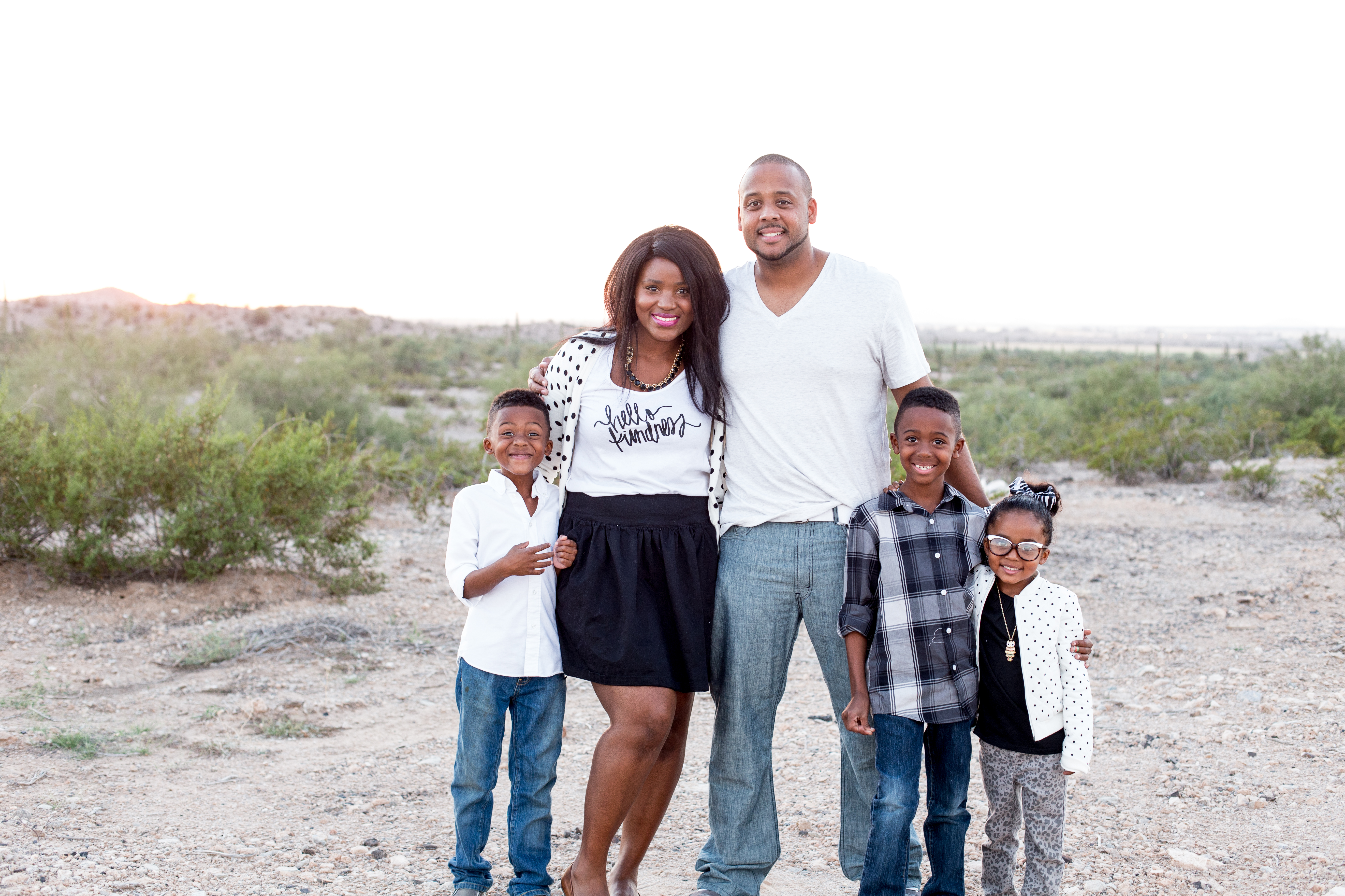 Family Photo Posing Ideas for Family of Five – Rachael Burgess