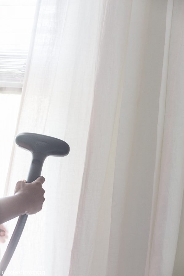 How to get Wrinkles out of Curtains without an Iron