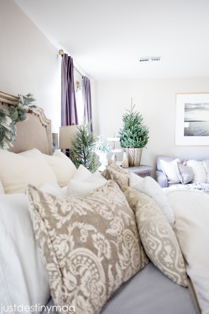 A Christmas Home Tour Master Bedroom-2