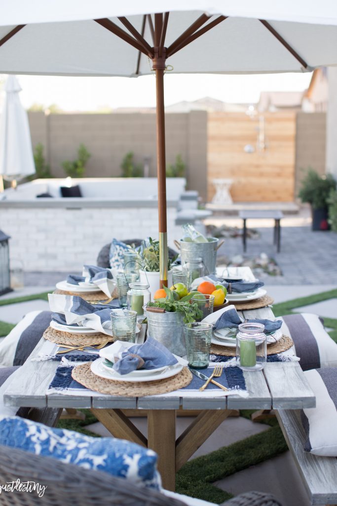 Elegant Outdoor Summer Table Setting : Items Needed to Set an