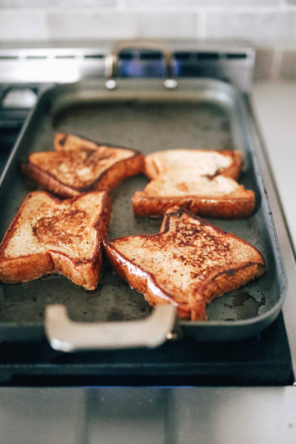 How to Make Thick and Fluffy French Toast