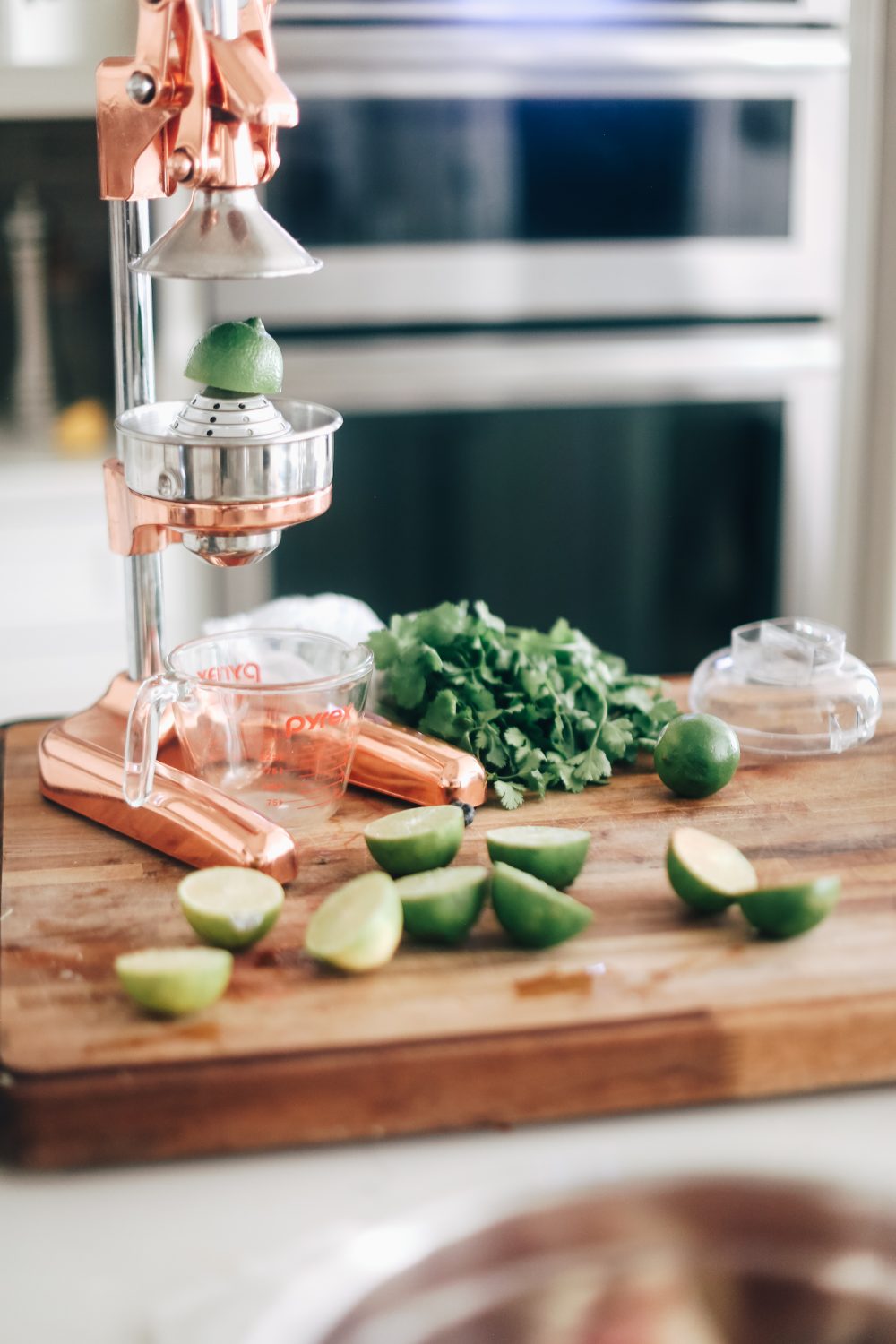 How to squeeze fresh limes, lemons, oranges and grapefruits. 