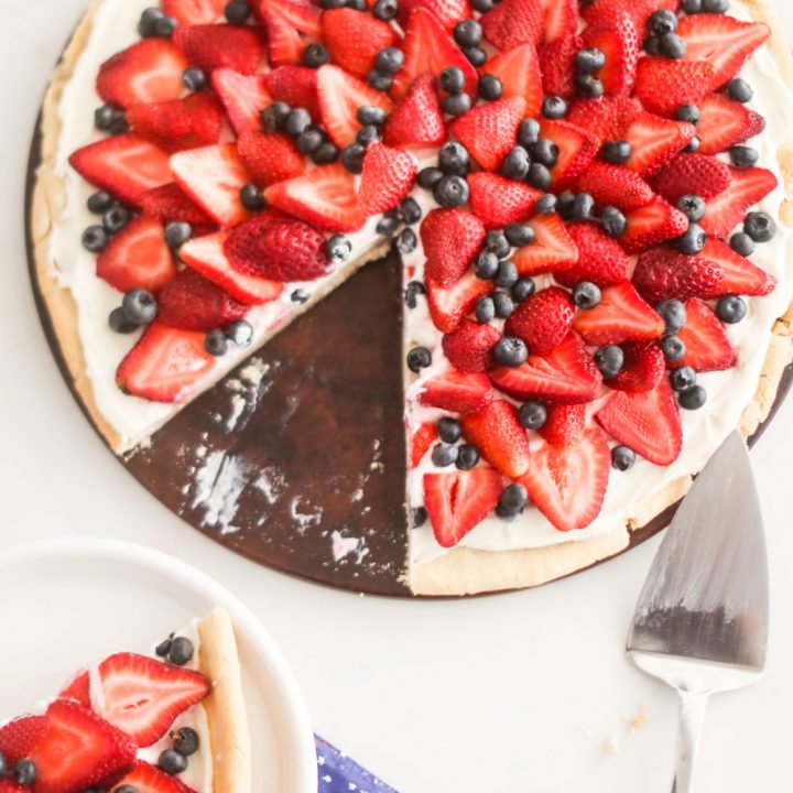 Fruit Pizza with Strawberries and Blueberries