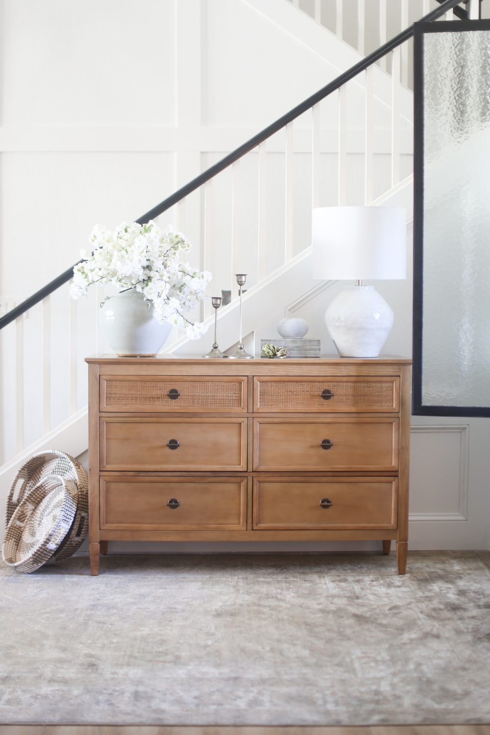 How to Style your Entryway