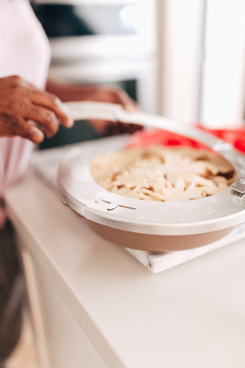 Pie Crust Protector 