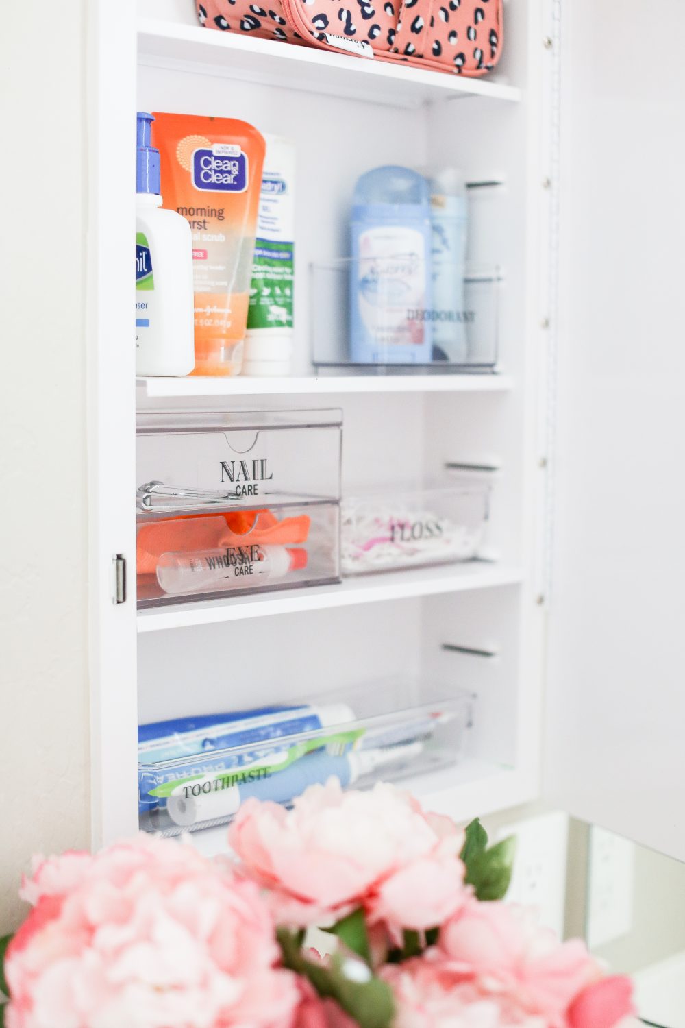 Bathroom Organization Tips with The Home Edit Container Store  Bathroom  organisation, Bathroom storage organization, The home edit