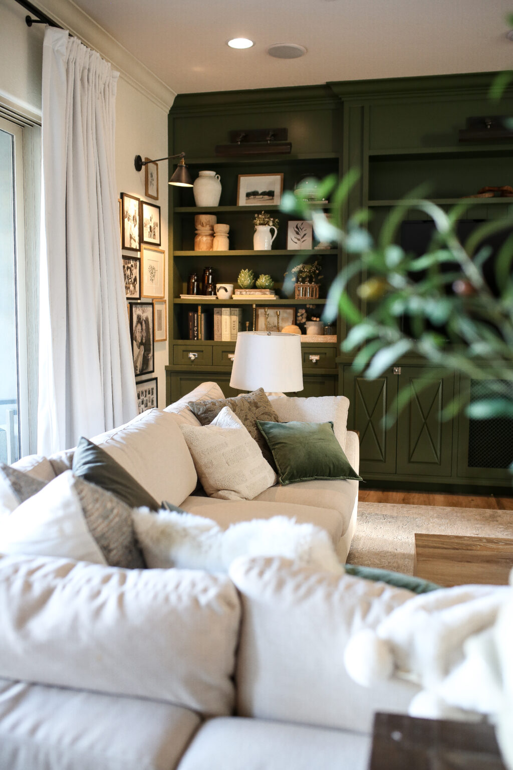 A Complete Arhaus Sectional Review The Beale (2024)