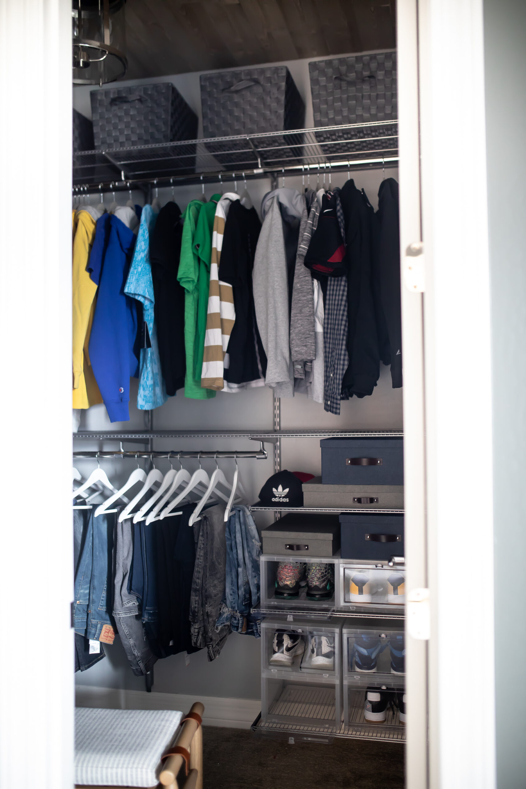 Simple closet shelves you can build in a weekend to get organized!