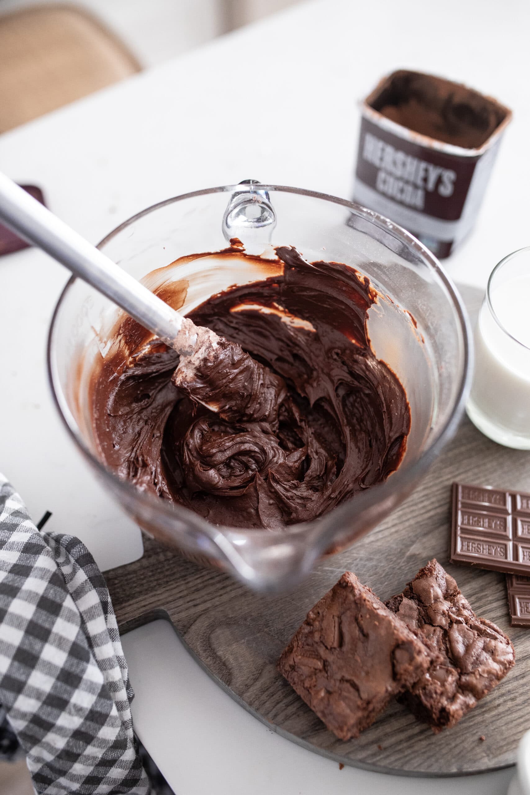 Hershey's Chocolate Frosting 