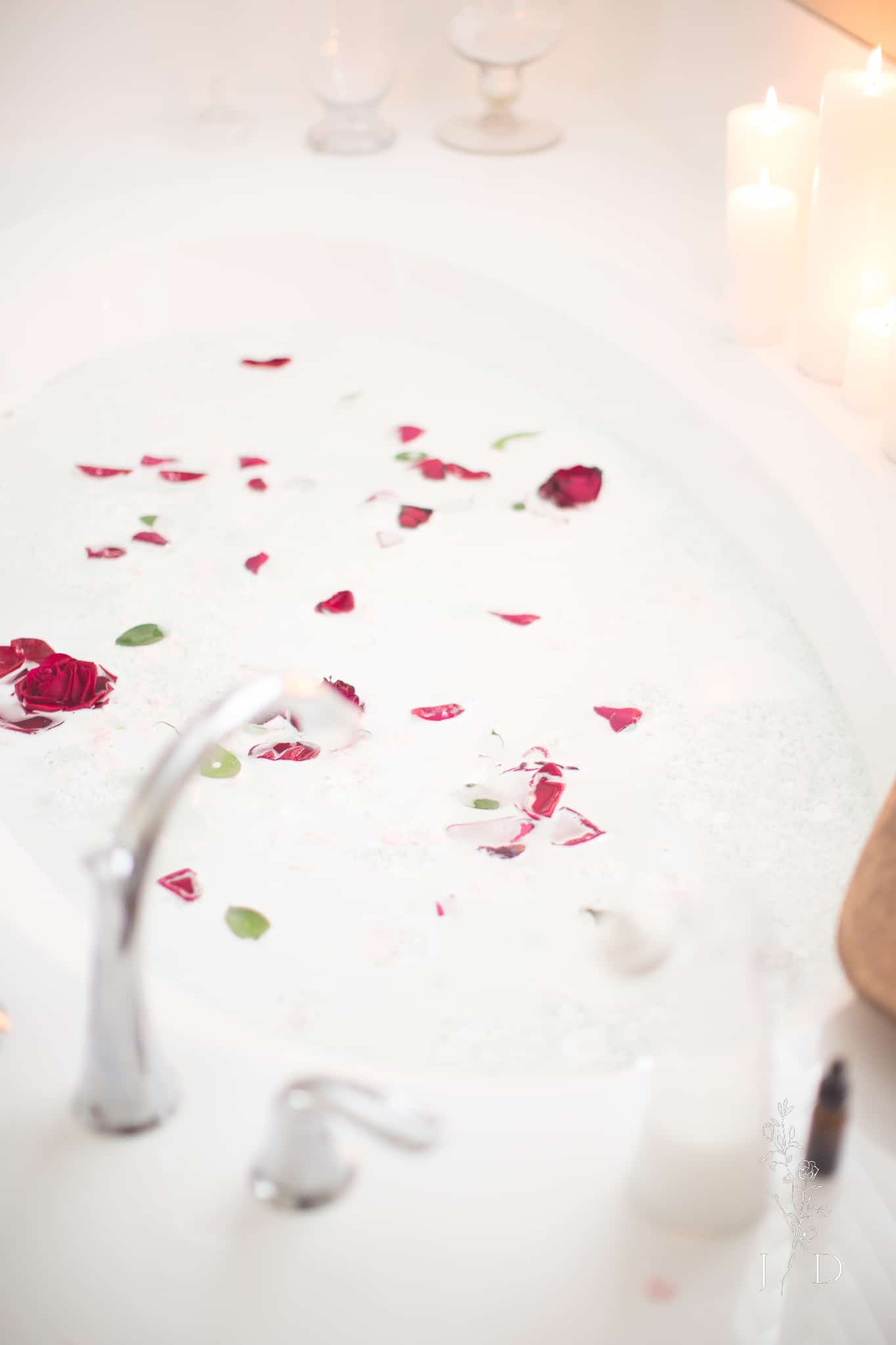 How to Make a Beautiful Romantic Bath