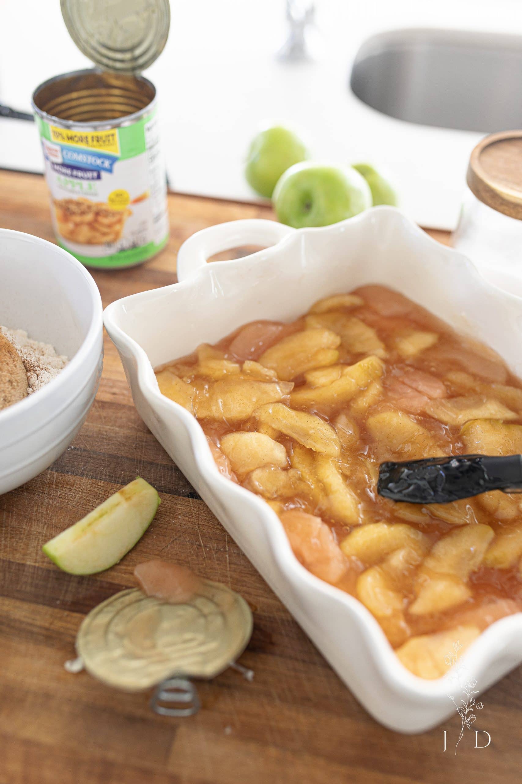 Apples from a can for apple crisp 