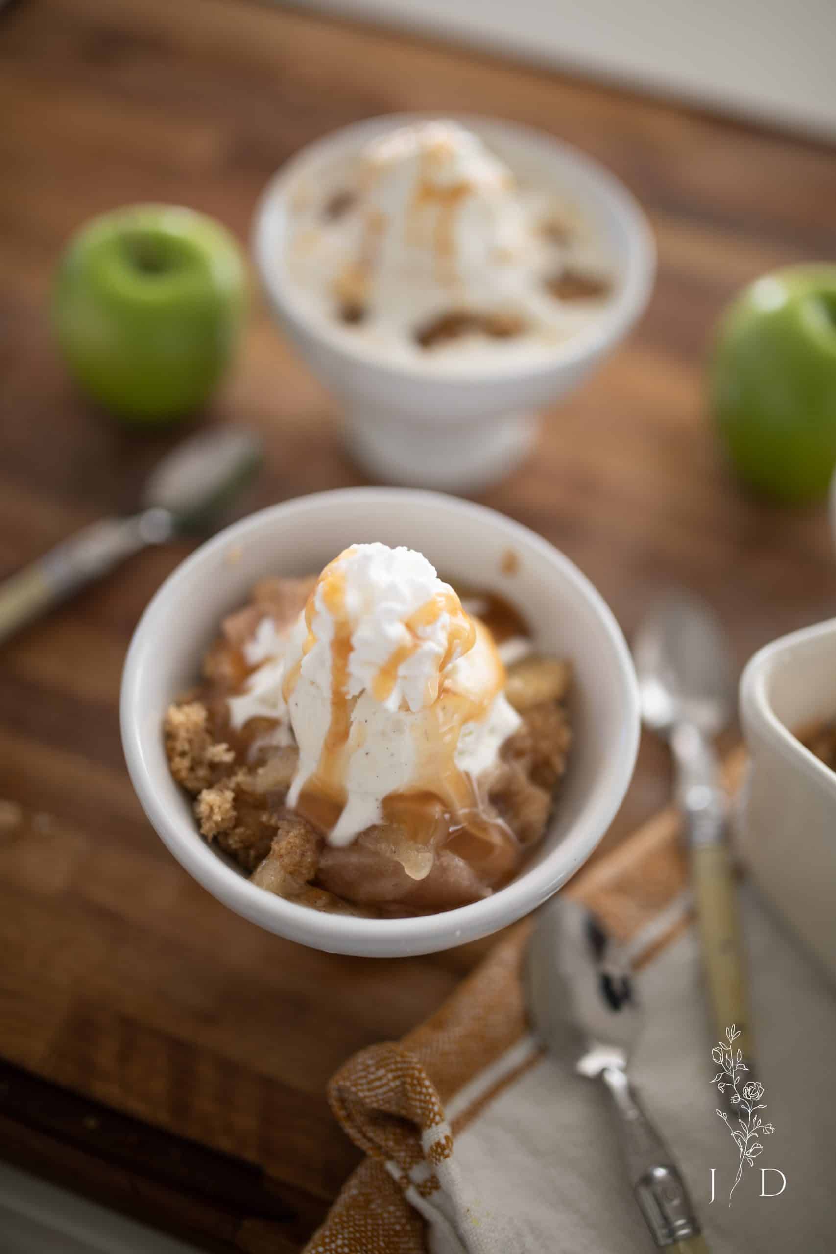 Apple Crisp with Ice Cream and Caramel 