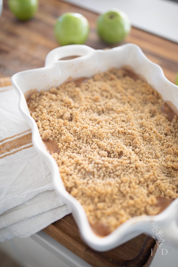 Easy Homemade Apple Crisp Without Oats