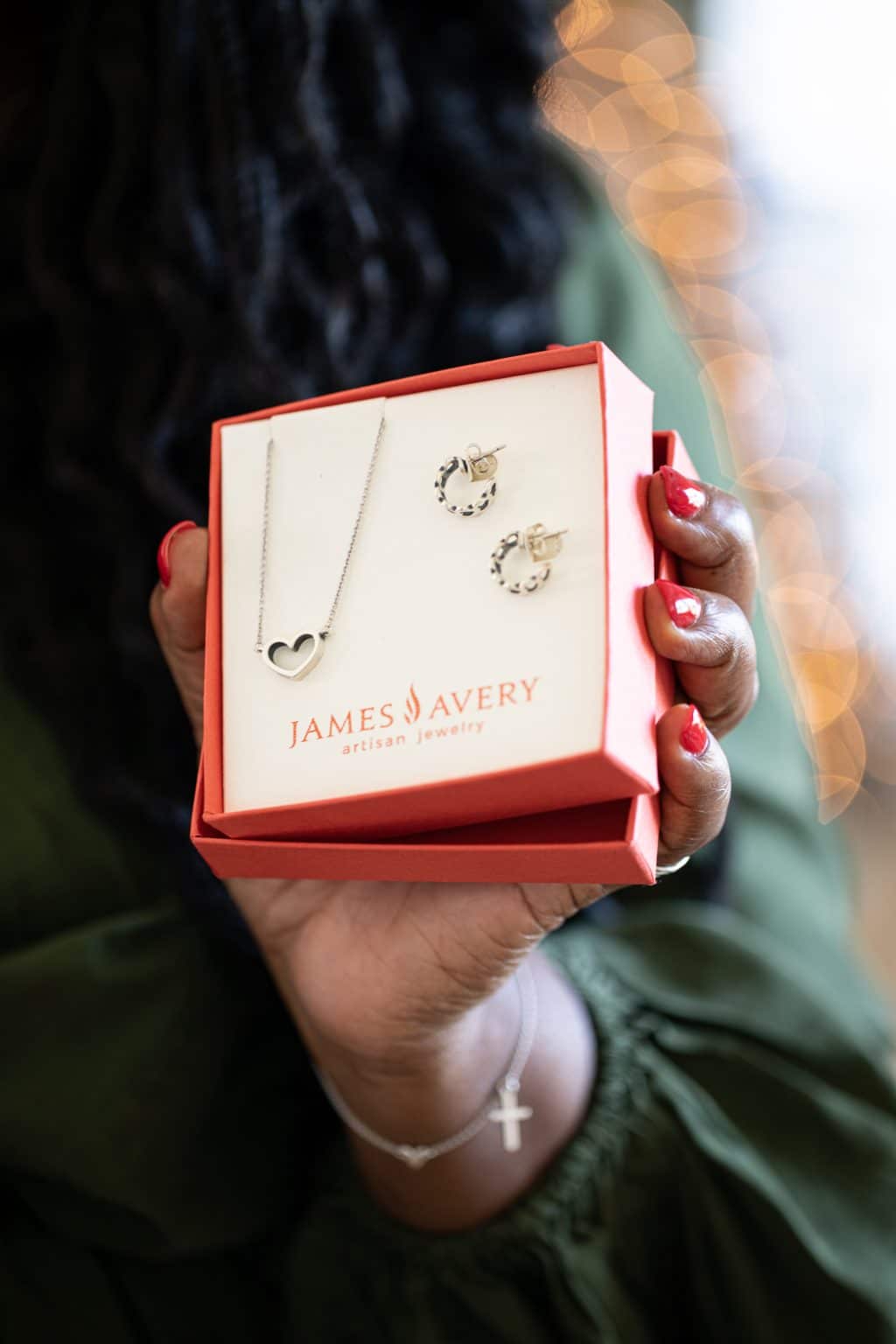 Christmas Jewelry Gift Ideas with James Avery