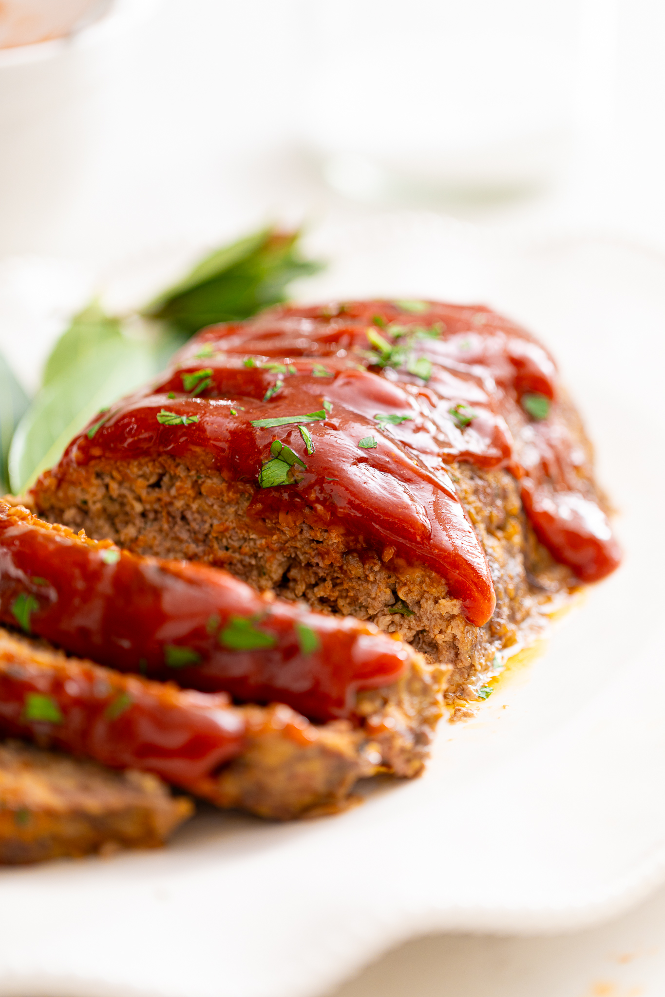 Juicy and Easy Meatloaf Recipe