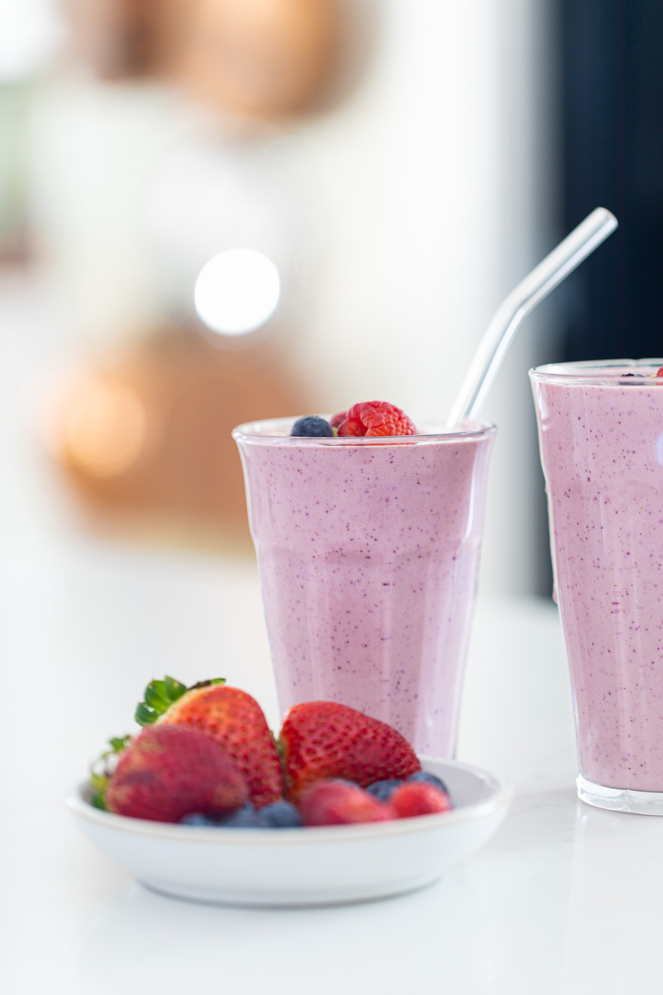 a simple berry greek yogurt smoothie