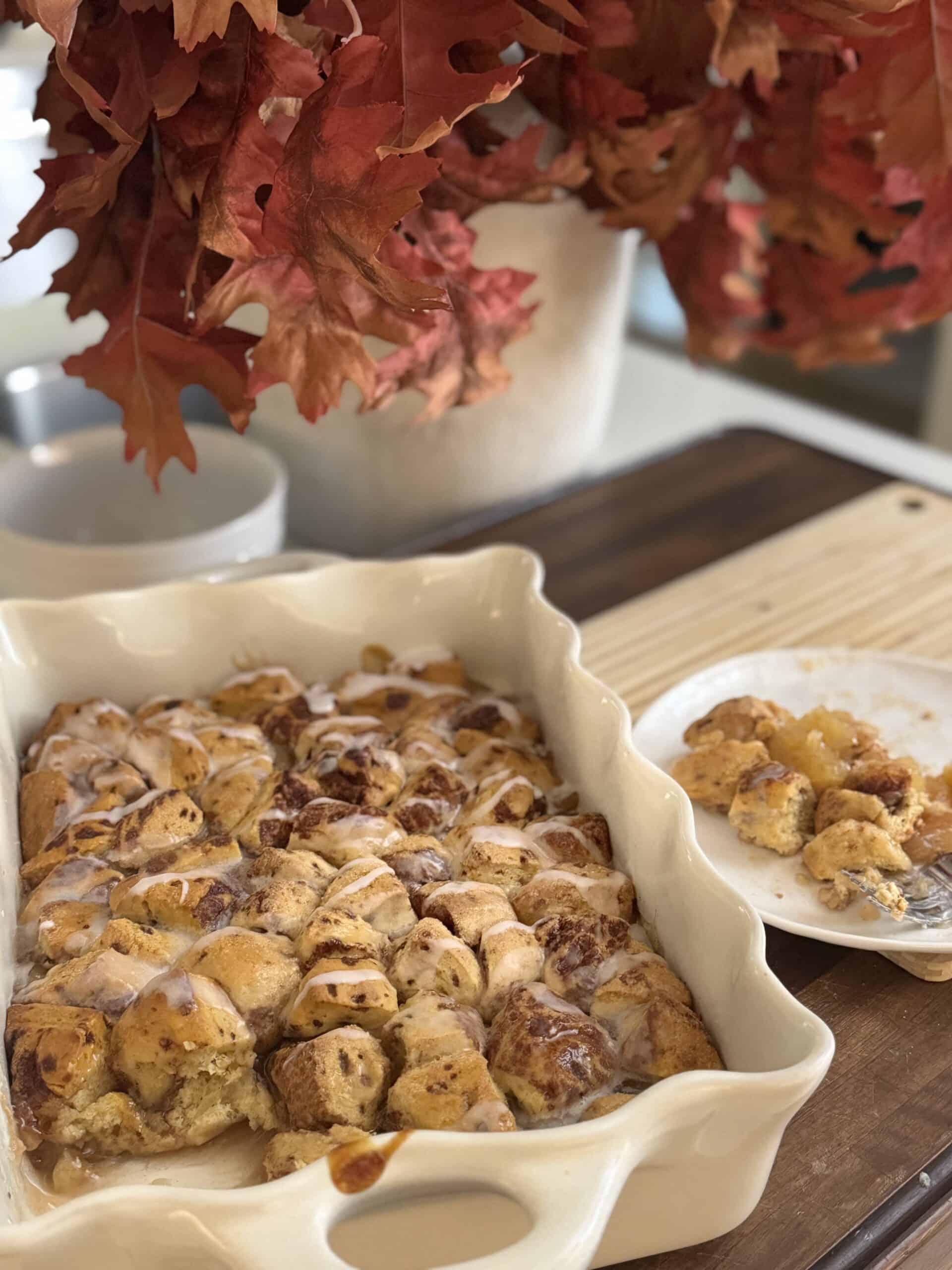 Easy Apple Cinnamon Roll Bake
